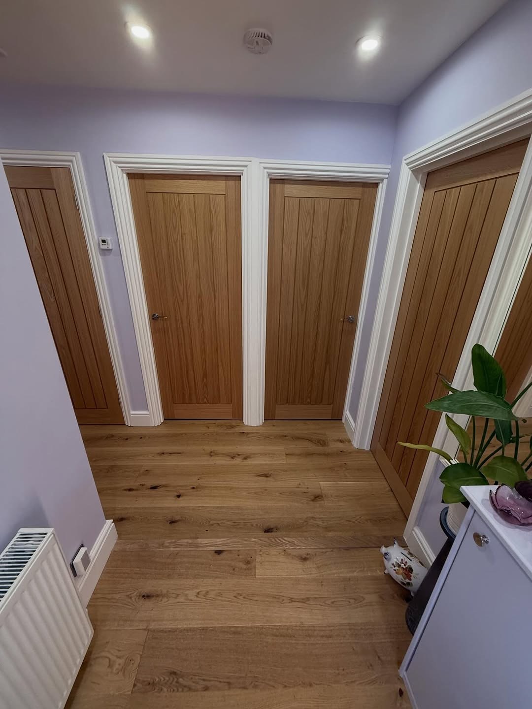Oak internal doors and hallway flooring